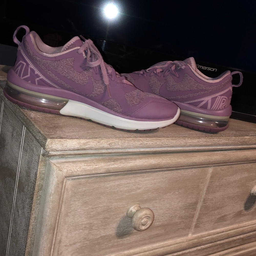 Nike air max